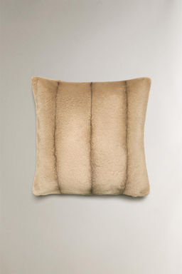 OMBR_ FAUX FUR CUSHION COVER