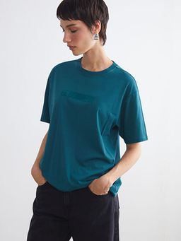 Bisiklet Yaka Bask?l? Oversize Kad?n Ti??rt