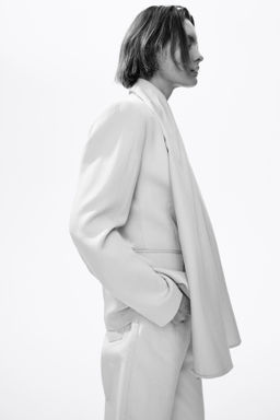 Blazer sin solapas con pa?uelo - H&m фото 6