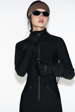 POLARTEC® WATERPROOF SKI COLLECTION GLOVES, CHARACTERISTICS - Zara фото 2