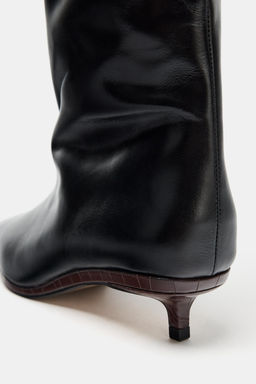 LIMITED EDITION LEATHER KNEE-HIGH BOOTS