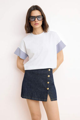 TRENDYOLMILLA Beyaz Relaxed/Rahat Kesim Poplin Kol Detayl? Orme T-Shirt TWOSS24TS00007  фото 18