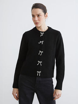 Bisiklet Yaka Fiyonk D??meli Kad?n Triko H?rka