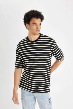 Полосатая футболка из плотной ткани с короткими рукавами и круглым вырезом Comfort Fit