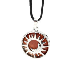 Подвеска Солнце двухсторонняя в металле с яшмой красной 27*27мм