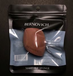 Bernovich Спонж косметический BERNOVICH срезанная капля MINI (коричневый)  фото 2