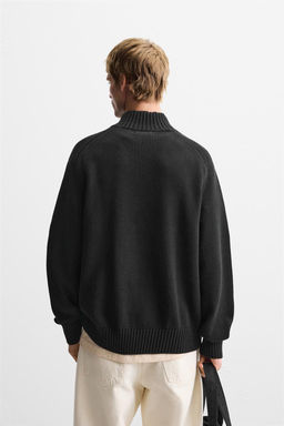 HIGH NECK QUARTER-ZIP SWEATER - Zara фото 3