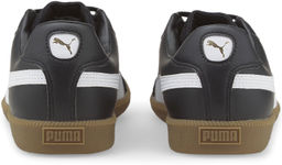 Кроссовки взрослые