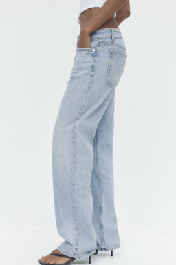 TRF STRAIGHT LOW-RISE JEANS - Zara фото 4