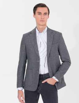 Узкая куртка антрацитового кроя