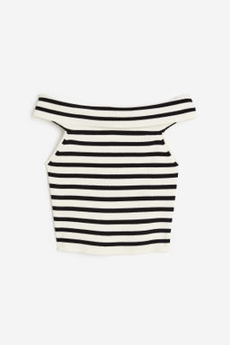 Top off-the-shoulder sin mangas