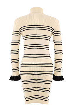 TRENDYOLMILLA Antrasit Mini Triko Cizgili Elbise TWOAW24EL00470  фото 4