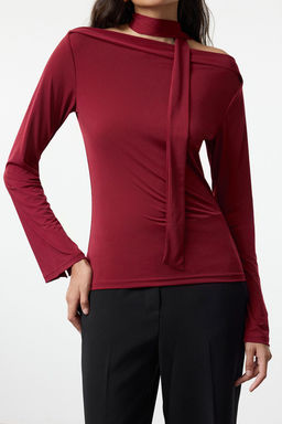 Trendyolmilla Siyah Sal Detayl? Fitted/Vucuda Oturan Esnek Orme Bluz TWOAW25BZ00107