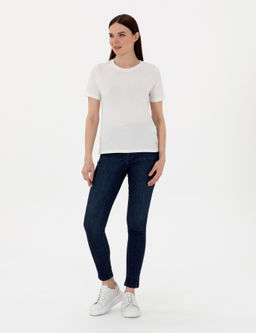 Beyaz Regular Fit Bisiklet Yaka Basic Ti__rt