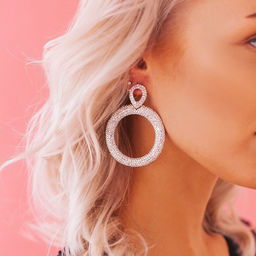 Серьги висячие со стразами Эдем кольцо, радужный в серебре, 6,5см - Queen fair фото 5