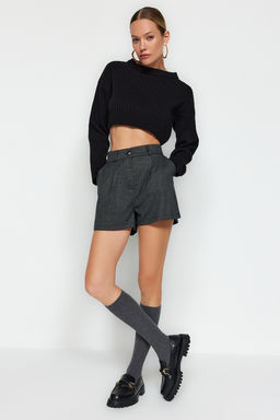 TRENDYOLMILLA Antrasit Regular Kal?p Dokuma Sort TWOAW24SR00060