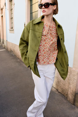 ABRIGO EFECTO ANTE / Pistacho