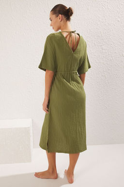 Trendyolmilla Haki Midi Dokuma Buzgu Detayl? Muslin Plaj Elbisesi TBESS25EL00008  фото 6