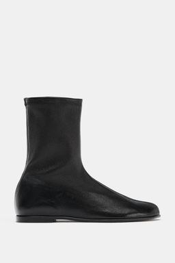 SOFT LEATHER ANKLE BOOTS - Zara фото 3
