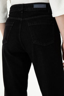 Джинсы Mom High Waist Fit черные из хлопка