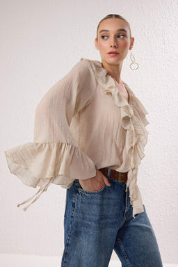 Bej F?rf?rl? Bohem Ince Pamuklu Kumas Uzun Kol Dokuma Bluz TWOSS25BZ00551