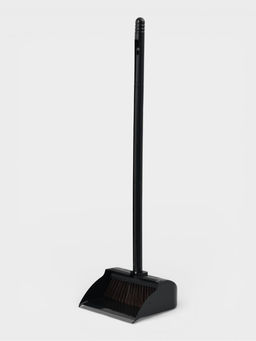 Щётка для пола, совок 26×25 см, щётка 25 см, пластиковая секционная ручка 98 см, чёрная