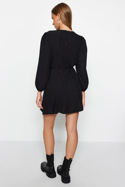 Siyah Kusakl? Duz Kesim Bisiklet Yaka Mini Dokuma Elbise TWOAW24EL00337