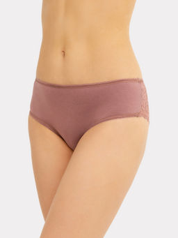 Цена за 2 штуки! Трусы женские шорты с деталями из кружева в коричневом оттенке кофейная роза2 412265H - Mark formelle фото 2