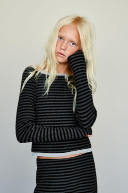 DOUBLE TEXTURE STRIPED T-SHIRT - Zara фото 5