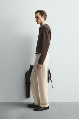 LIMITED EDITION FLANNEL PLEATED TROUSERS - Zara фото 4