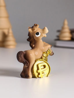Цена за 2 шт. Фигурка полистоун «Лошадка с монетой - рубль», 6.5×2.6×7 см