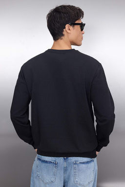 Siyah Regular/Normal Kesim Ici Polar/S?cak Tutan Sweatshirt TMNAW21SW1208