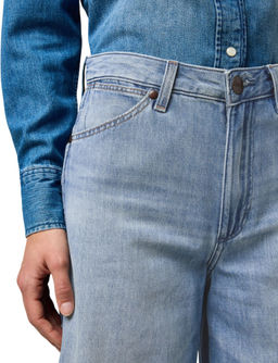 Шорты женские