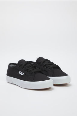 Siyah Bagc?kl? Duz Taban Unisex Spor Ayakkab? TAKSS25SN00039