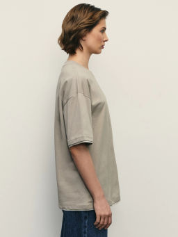 Футболка оверсайз с контрастными окантовками / Zarina  фото 4