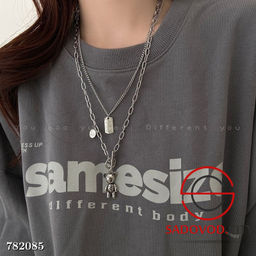 Женская цепочка с кулоном