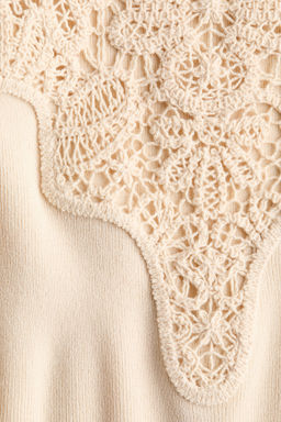 Top con detalles efecto crochet - H&m фото 4