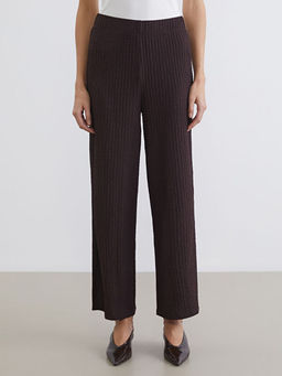 Beli Lastikli Dokulu Geni? Pa?a Kad?n Pantolon