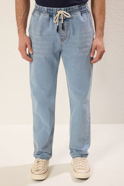 Ac?k Mavi Regular Fit Beli Lastikli Genis Kal?p Bol Kot Pantolon Jeans TMNAW24JE00025