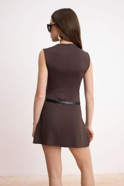 Kahverengi Belden Ac?lan Dik Yaka Kolsuz Kemerli Mini Soft Touch Orme Elbise TWOSS26EL00632 - Trendyolmilla фото 4