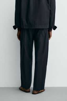 PANTAL?N RELAXED FIT RELIEVE / Negro - Zara фото 3