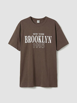 Standart Fit New York Bask?l? Erkek ?ocuk Ti??rt