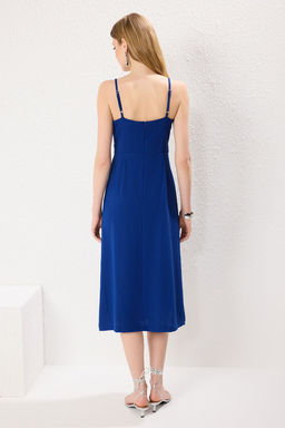 TRENDYOLMILLA Siyah A Kesim Ask?l? Gogus Detayl? Midi Dokuma Elbise TWOSS23EL02057  фото 12