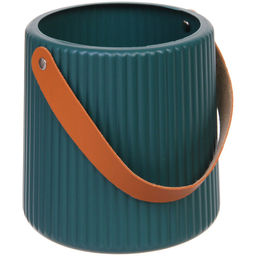 Цена за 2 шт. Ваза из пластика "Адель" 14*14,5см полоска,цвет зеленый