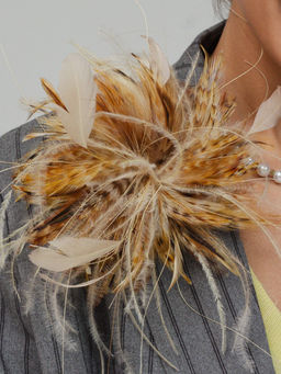 авторская Брошь с натуральным страусиным перьям премиального качества - Sahar art lab фото 3
