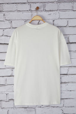 Ekru Oversize/Genis Kesim Penguen Nak?sl? %100 Pamuklu T-Shirt TMNSS23TS00243
