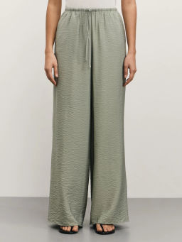 Прямые брюки из фактурной вискозы / Zarina  фото 2