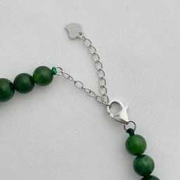 Бусы на увеличение из Нефрита