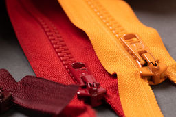 Молния Трактор GAMMA однозамковый G2076T 70 см 10 шт