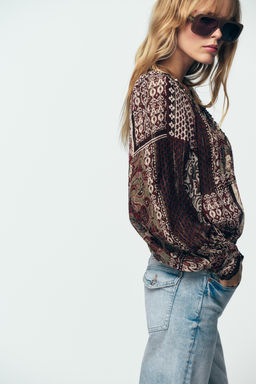 BEADED BLOUSE WITH METALLIC THREAD PRINT - Zara фото 3